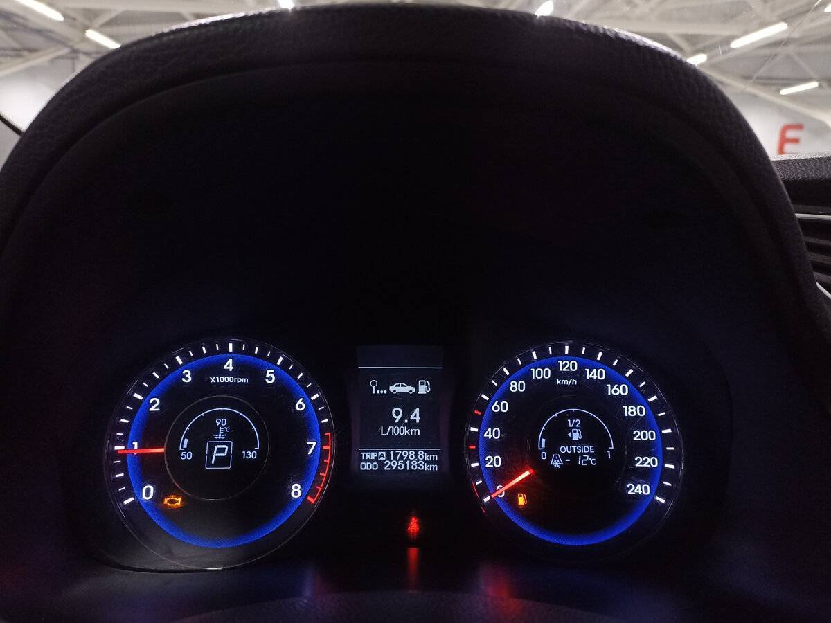 Купить Hyundai i40, 2013, 295 184 км.. Фото: #12