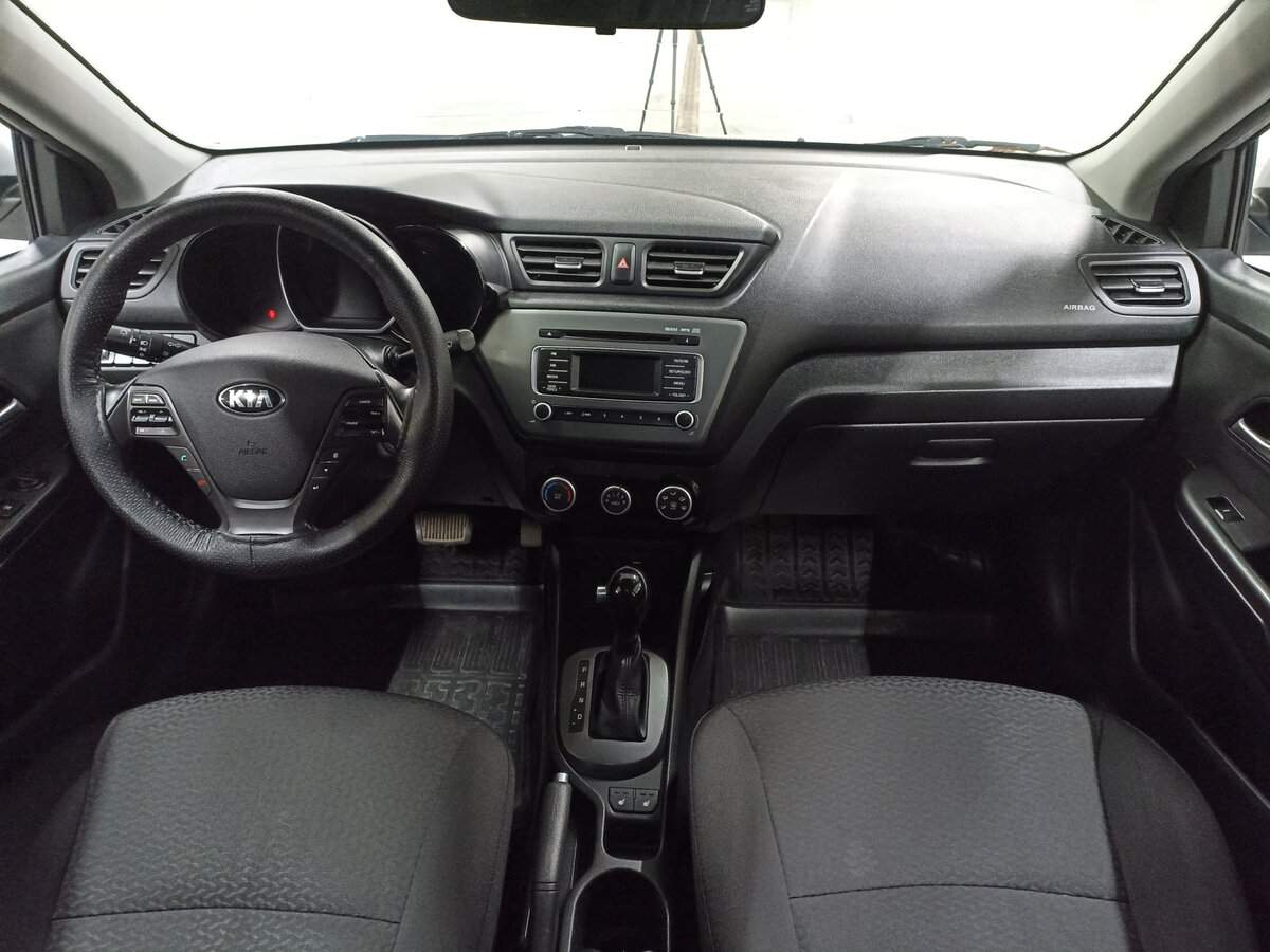 Купить Kia Rio, 2015, 141 890 км.. Фото: #13