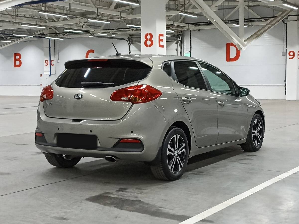 Купить Kia Ceed, 2015, 150 002 км.. Фото: #4