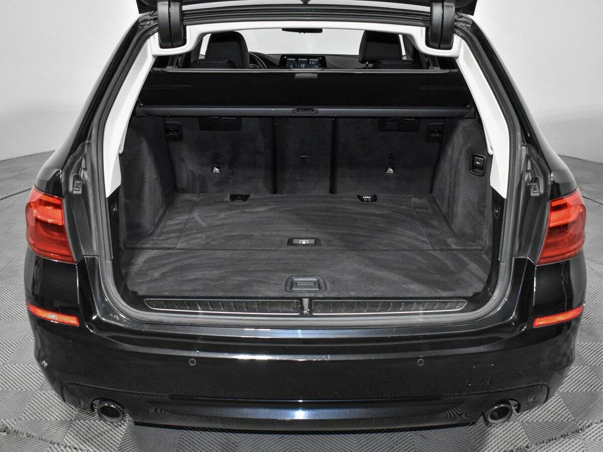 Купить BMW 5 серии, 2017, 118 260 км.. Фото: #23