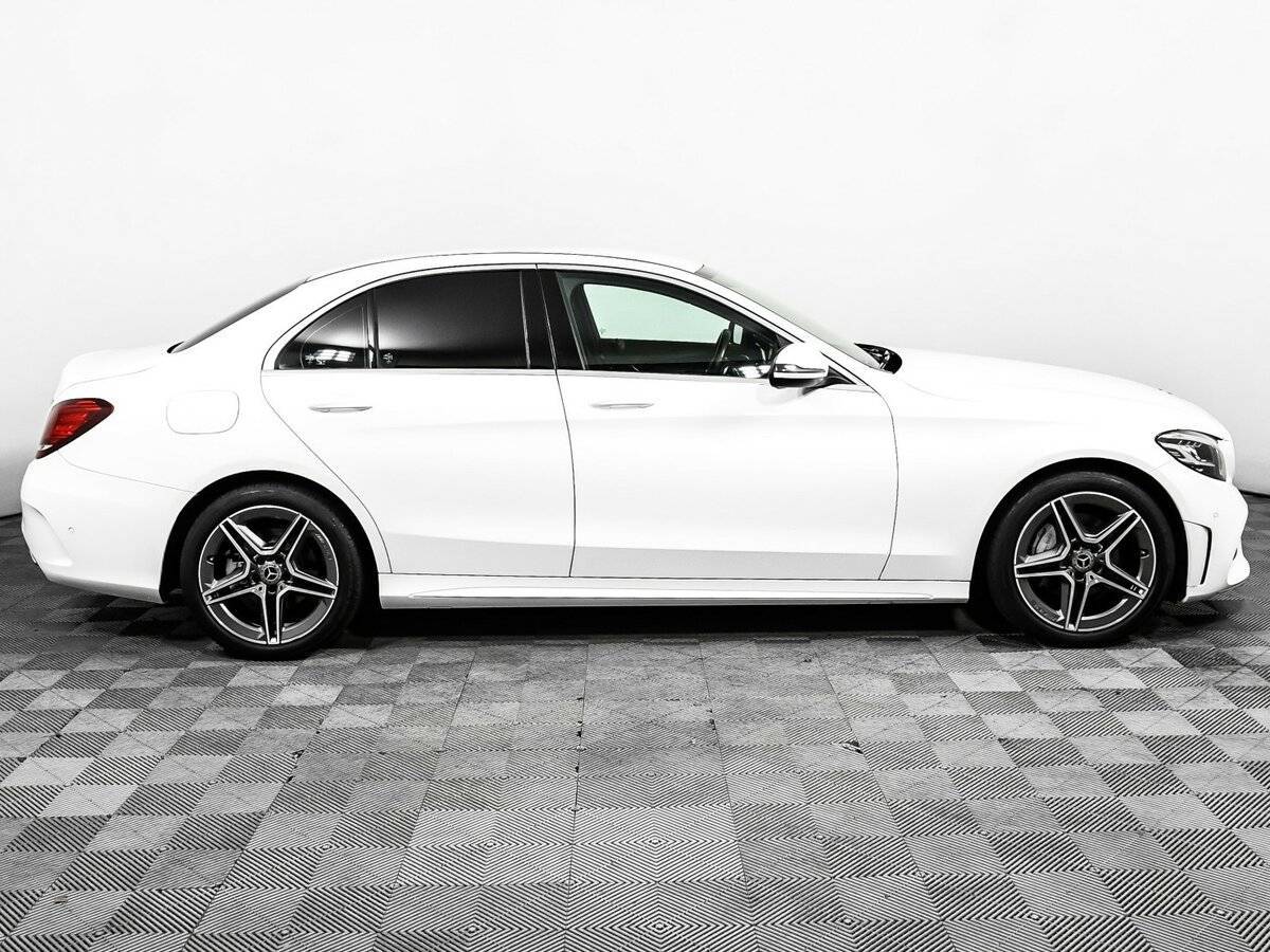 Купить Mercedes-Benz C-Класс, 2018, 63 829 км.. Фото: #3