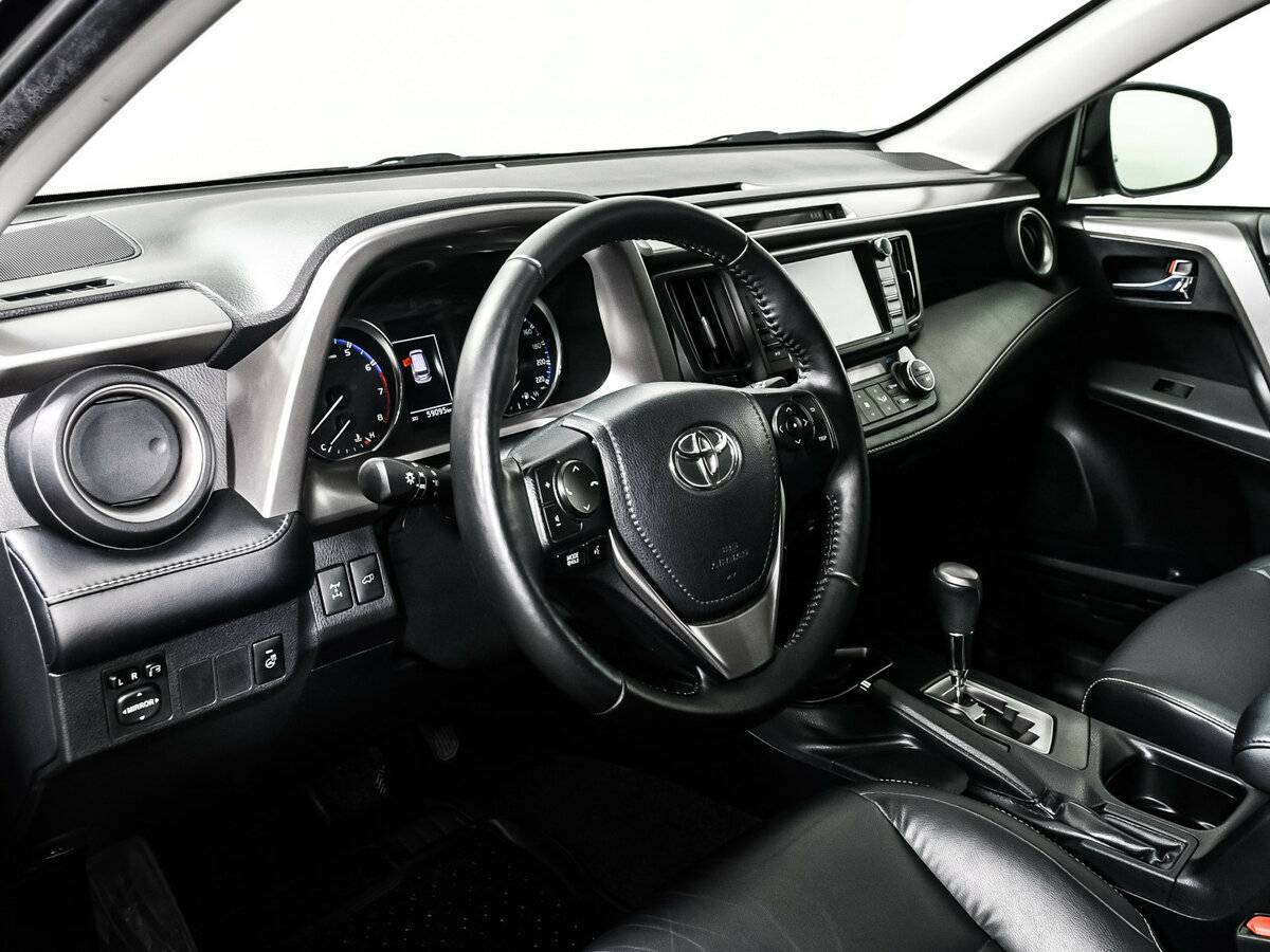 Купить Toyota RAV4, 2017, 59 000 км.. Фото: #12
