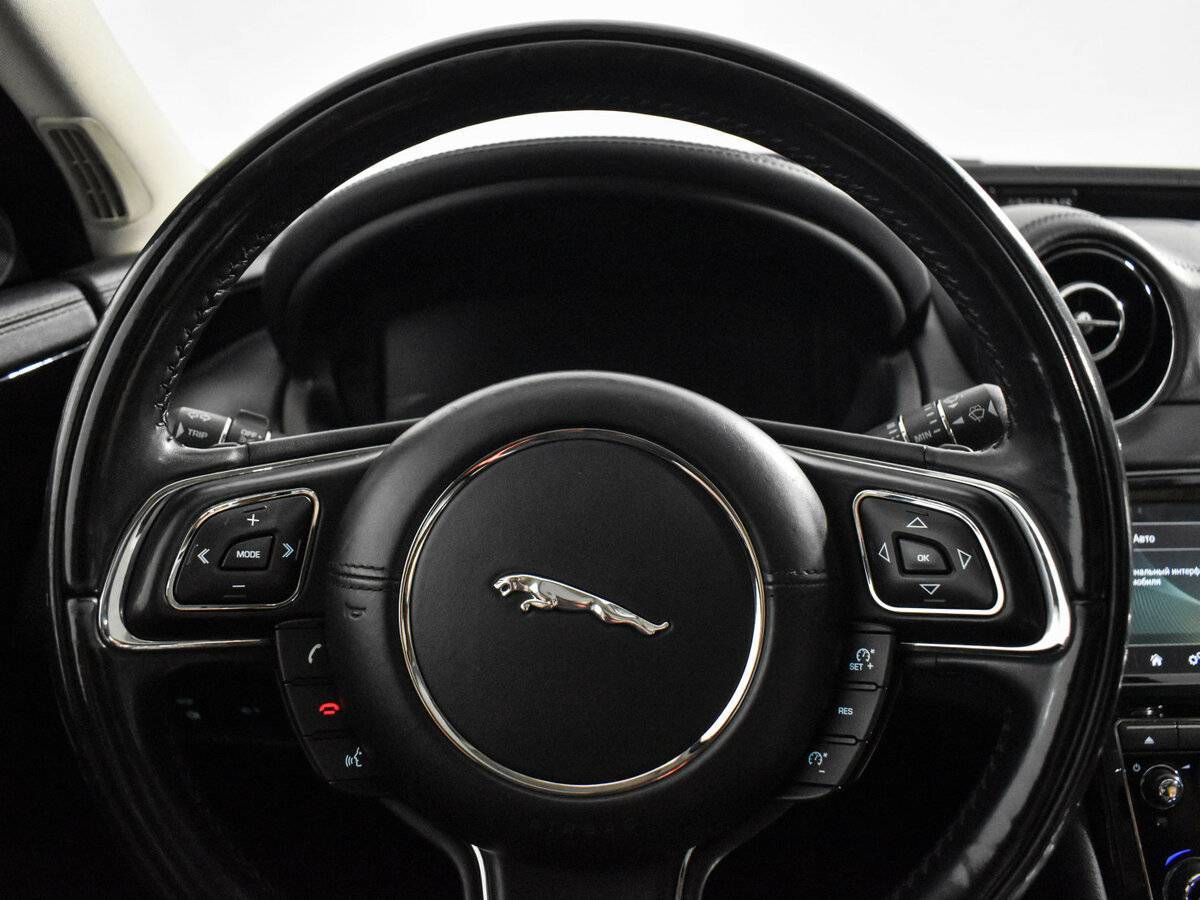 Купить Jaguar XJ, 2016, 151 000 км.. Фото: #19