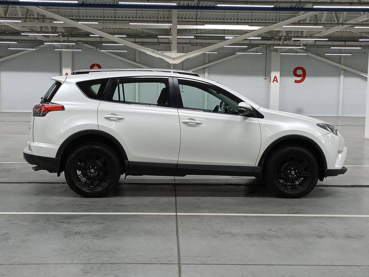Купить Toyota RAV4, 2017, 209 526 км.. Фото: #3