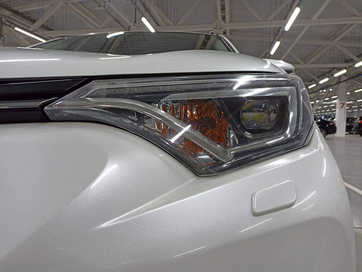 Купить Toyota RAV4, 2017, 209 526 км.. Фото: #16