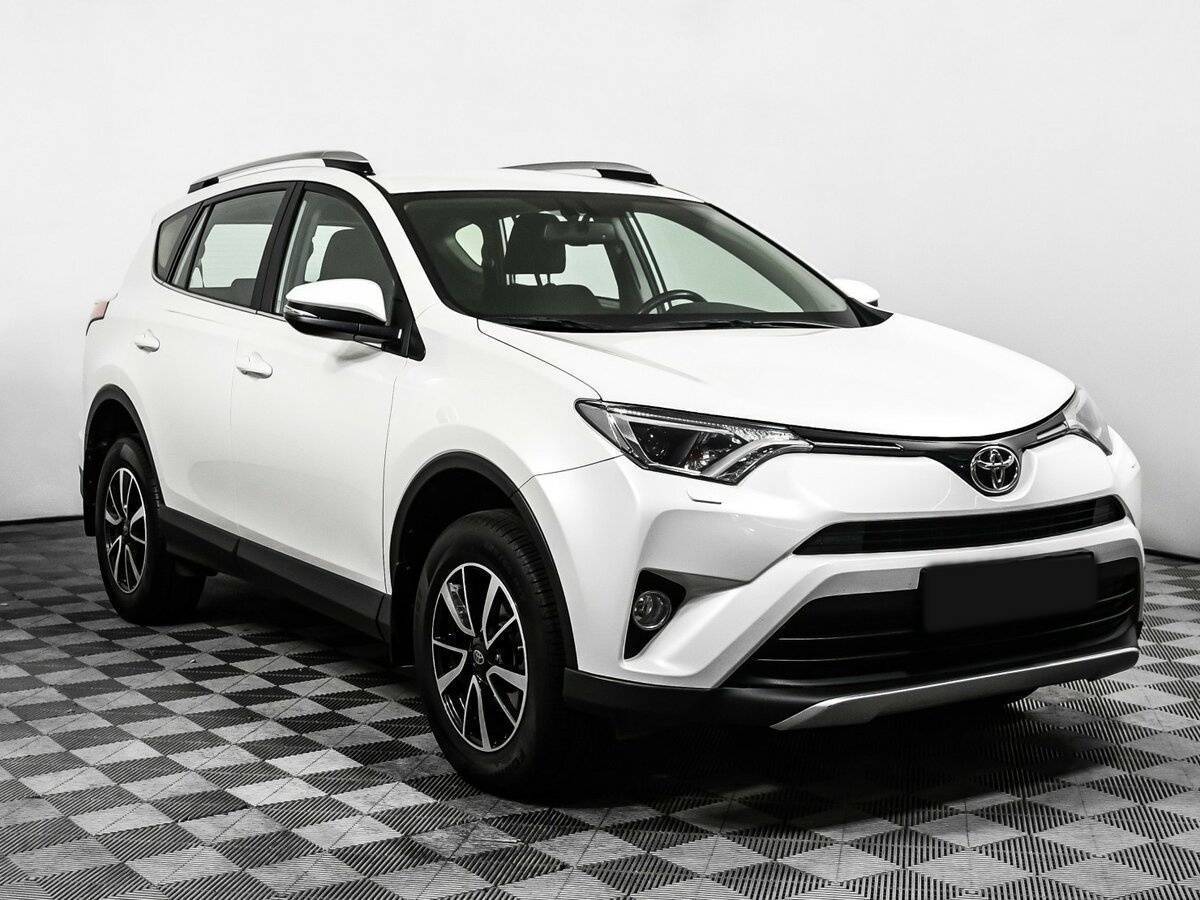 Купить Toyota RAV4, 2017, 118 617 км.. Фото: #2