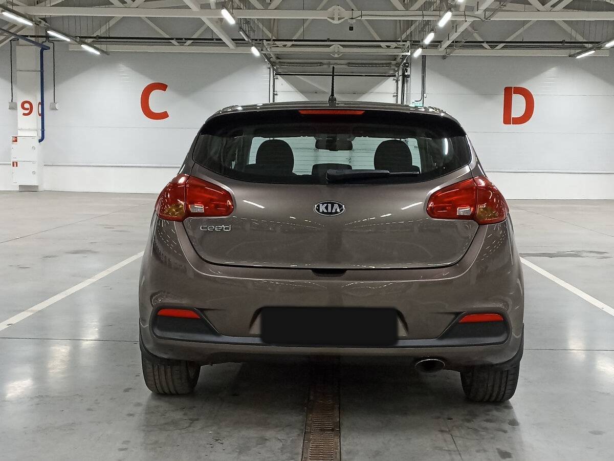 Купить Kia Ceed, 2013, 235 073 км.. Фото: #5