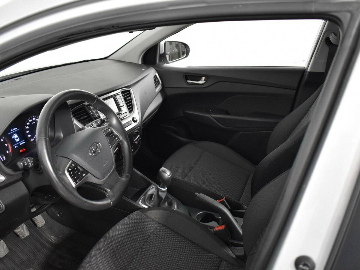 Купить Hyundai Solaris, 2017, 49 000 км.. Фото: #8