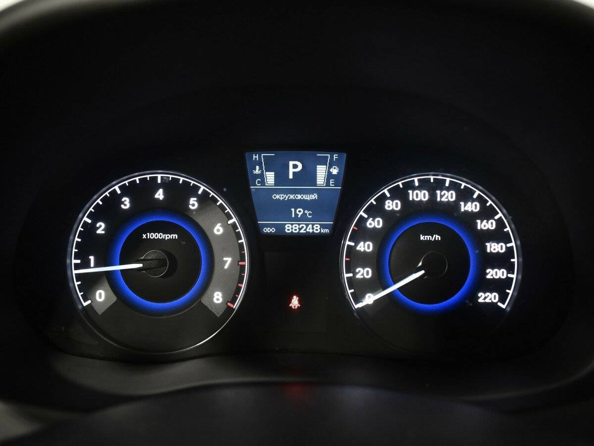 Купить Hyundai Solaris, 2012, 88 246 км.. Фото: #11