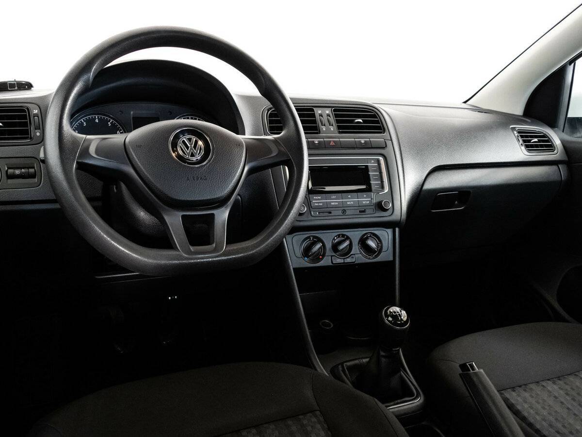 Купить Volkswagen Polo, 2017, 185 342 км.. Фото: #10
