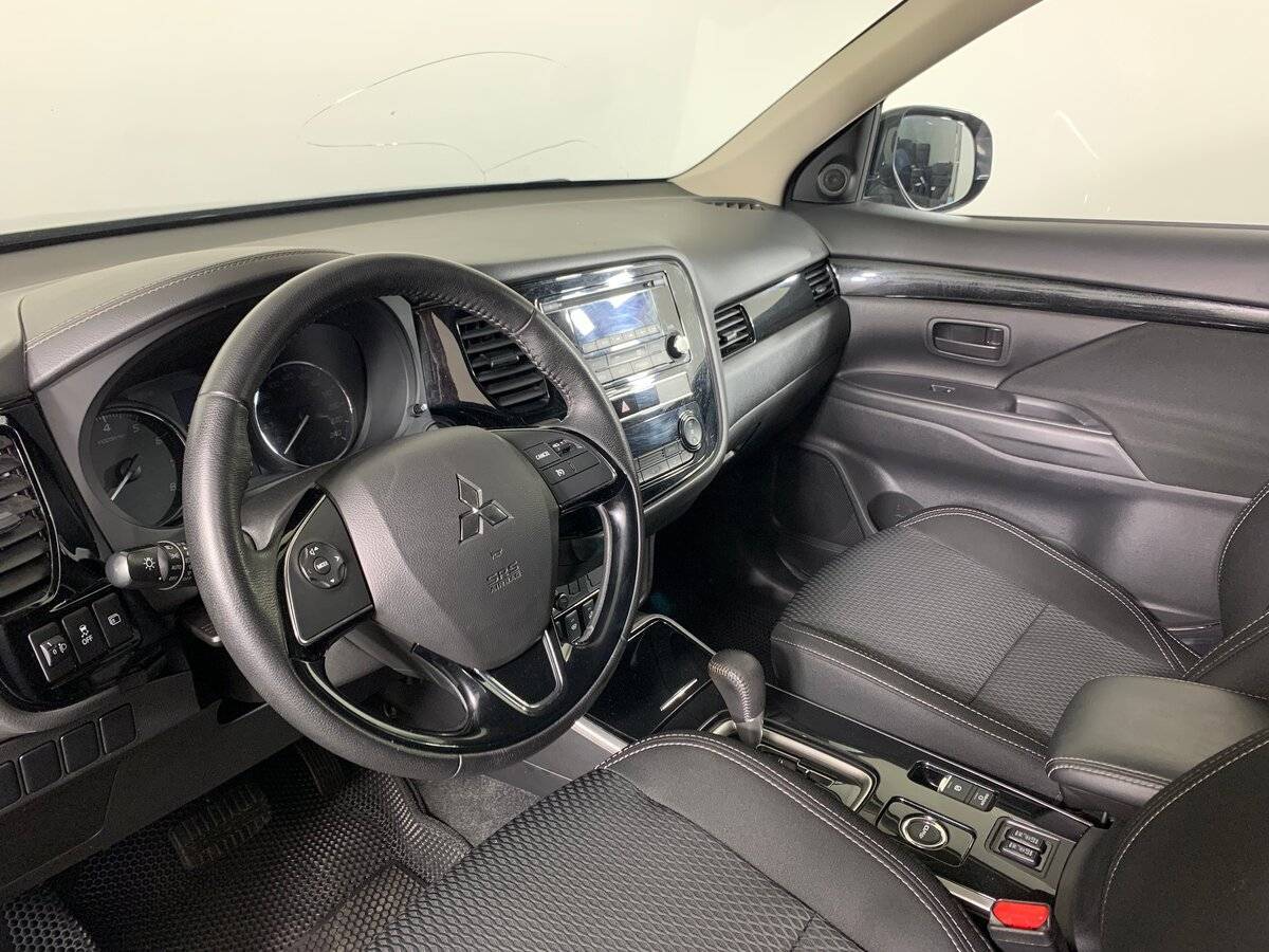 Купить Mitsubishi Outlander, 2019, 74 846 км.. Фото: #10