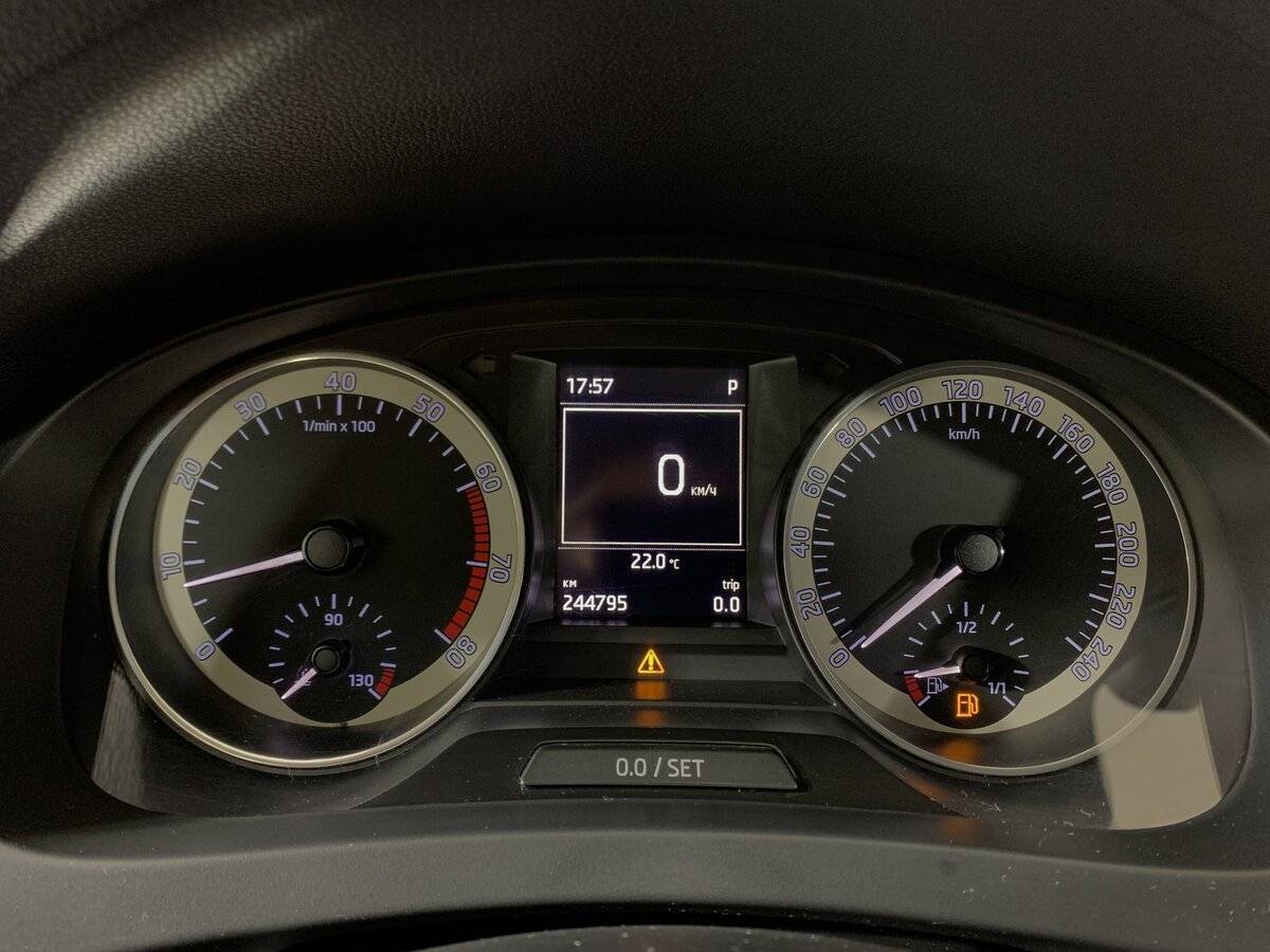 Купить Skoda Rapid, 2016, 244 795 км.. Фото: #13