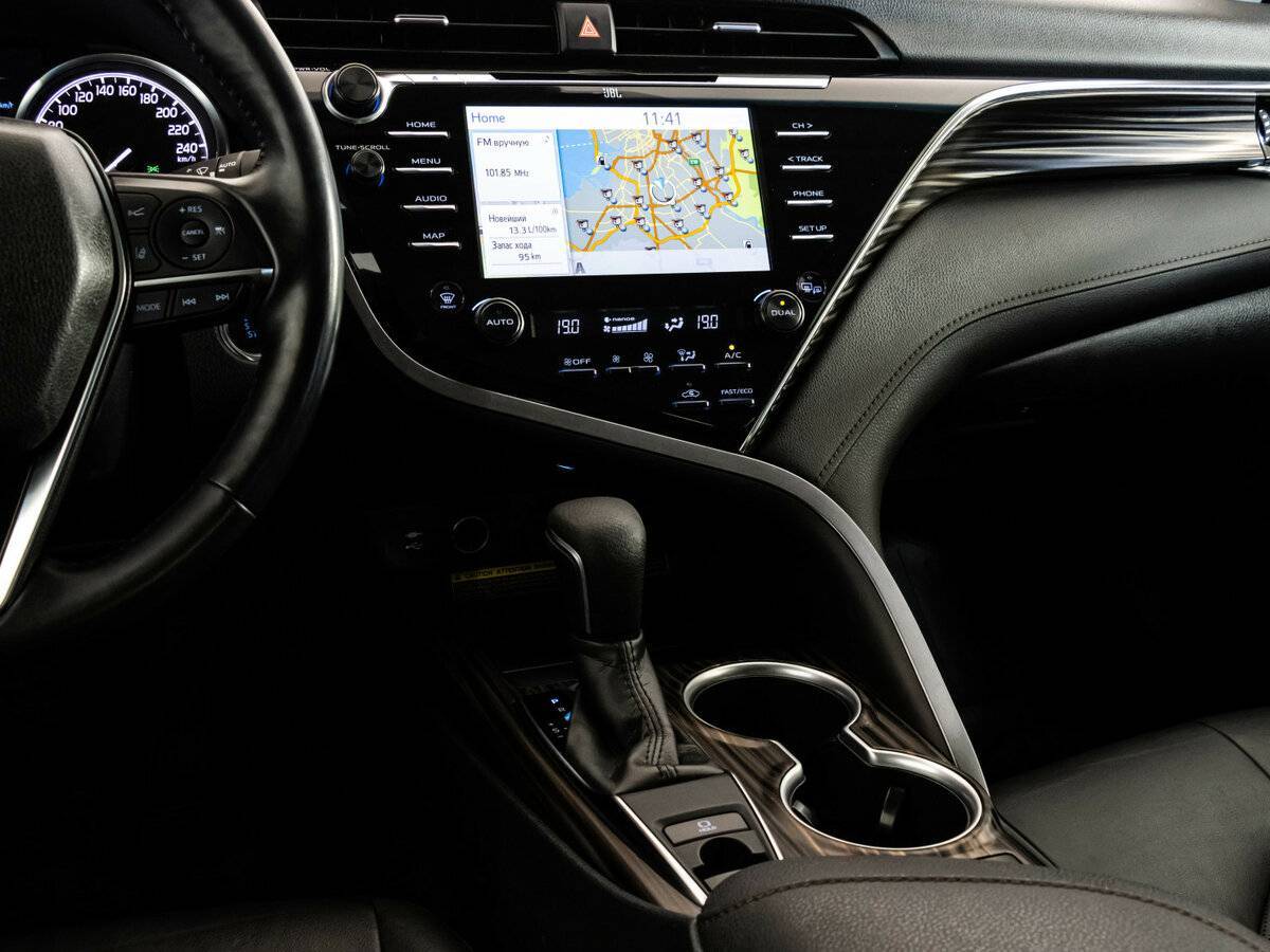 Купить Toyota Camry, 2019, 123 705 км.. Фото: #13