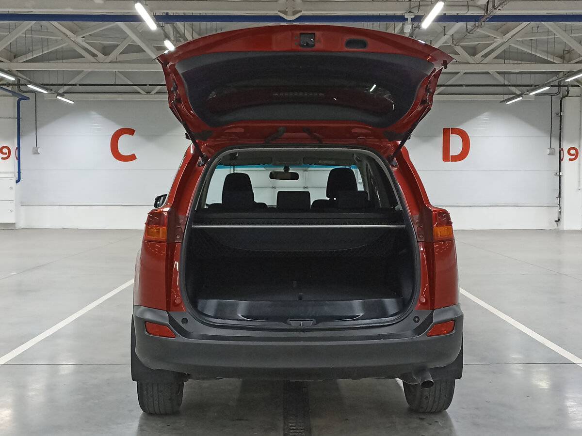 Купить Toyota RAV4, 2014, 81 932 км.. Фото: #9