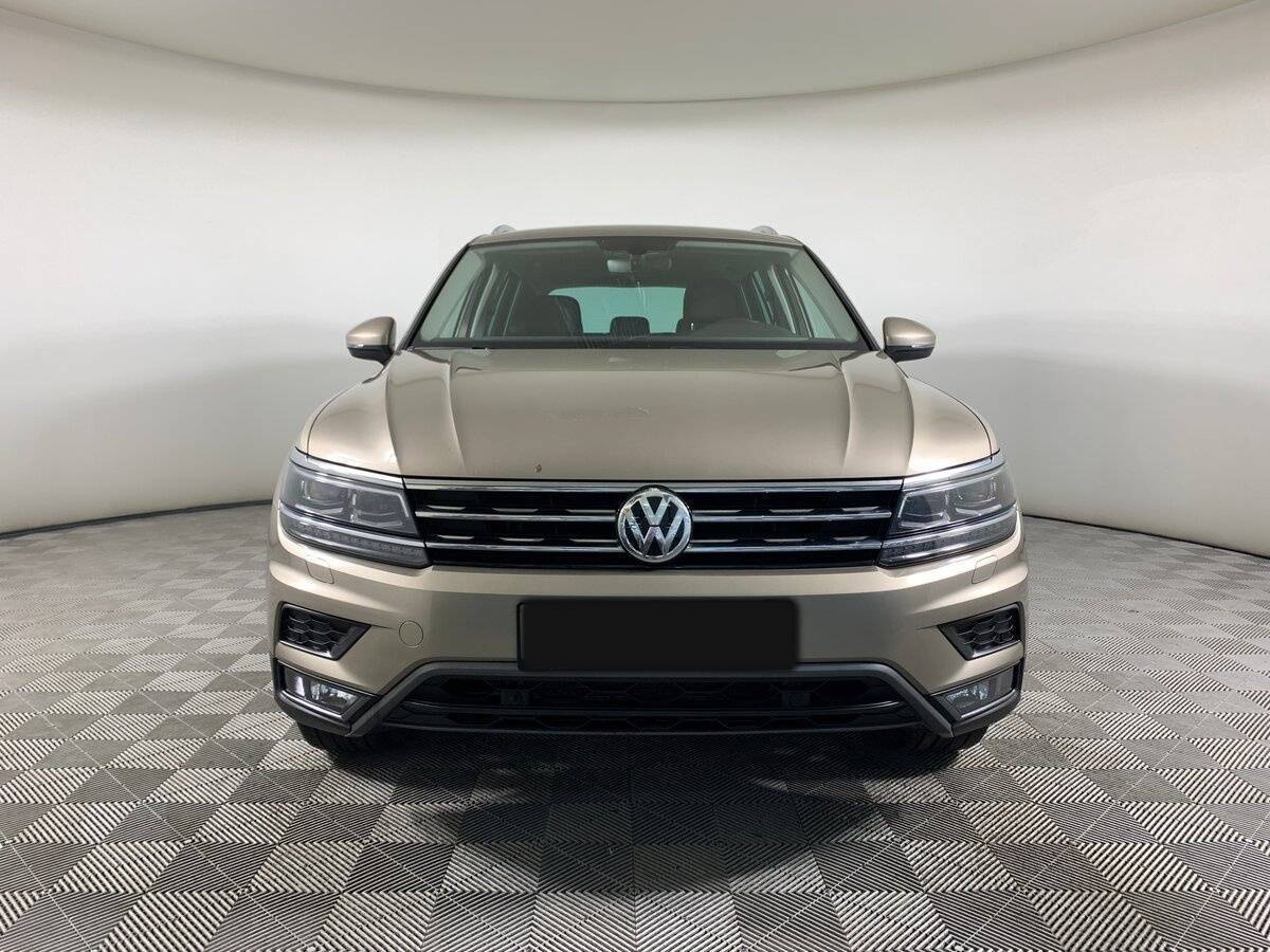 Купить Volkswagen Tiguan, 2018, 94 573 км.. Фото: #1
