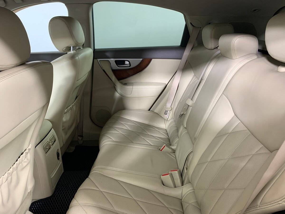 Купить Infiniti FX, 2012, 200 327 км.. Фото: #19