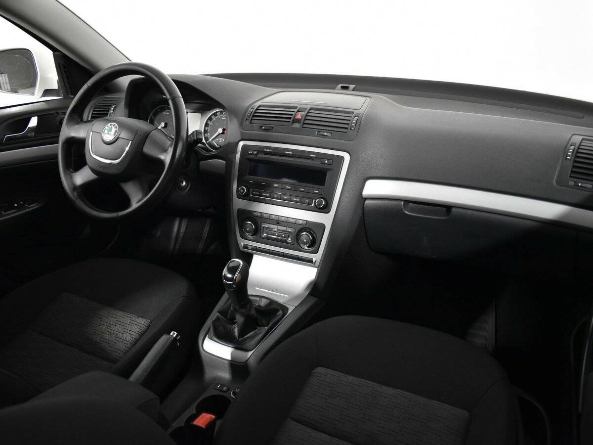 Купить Skoda Octavia, 2013, 220 887 км.. Фото: #9