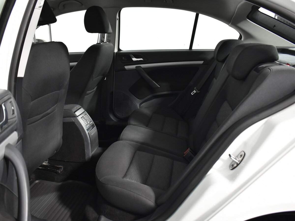 Купить Skoda Octavia, 2013, 220 887 км.. Фото: #11