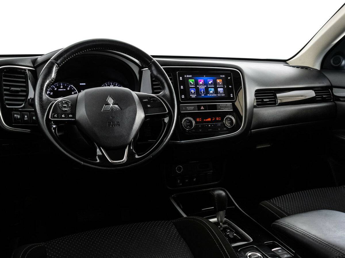 Купить Mitsubishi Outlander, 2019, 153 781 км.. Фото: #10