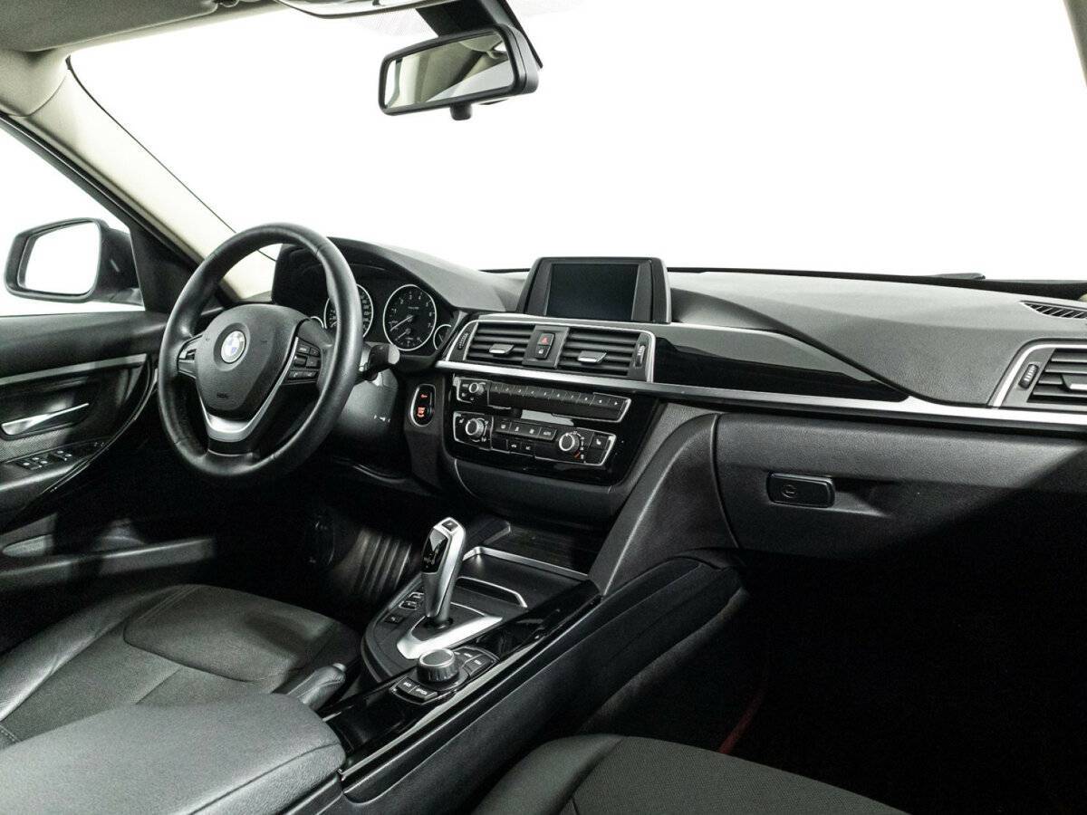 Купить BMW 3 серии, 2018, 46 831 км.. Фото: #8