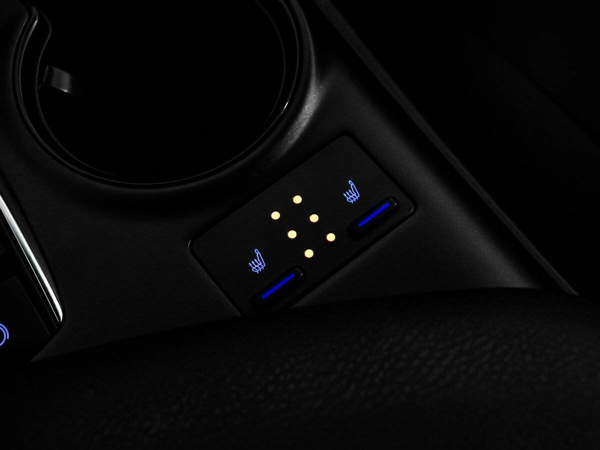 Купить Toyota Camry, 2021, 19 125 км.. Фото: #18