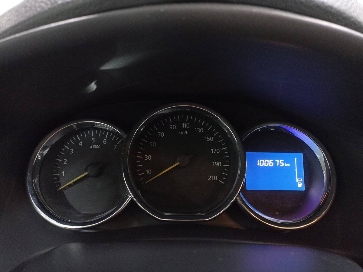 Купить Renault Logan, 2017, 100 674 км.. Фото: #12