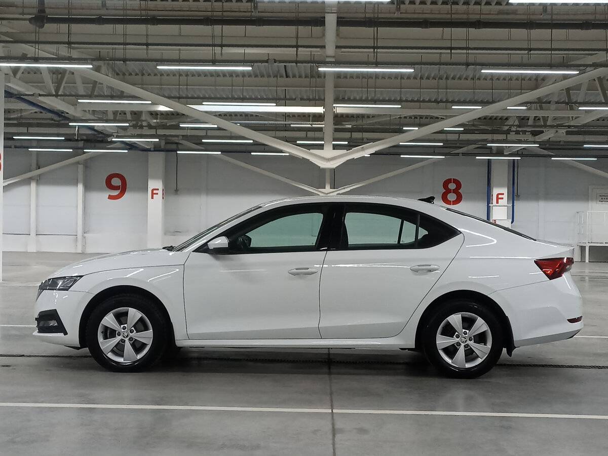 Купить Skoda Octavia, 2021, 111 178 км.. Фото: #7