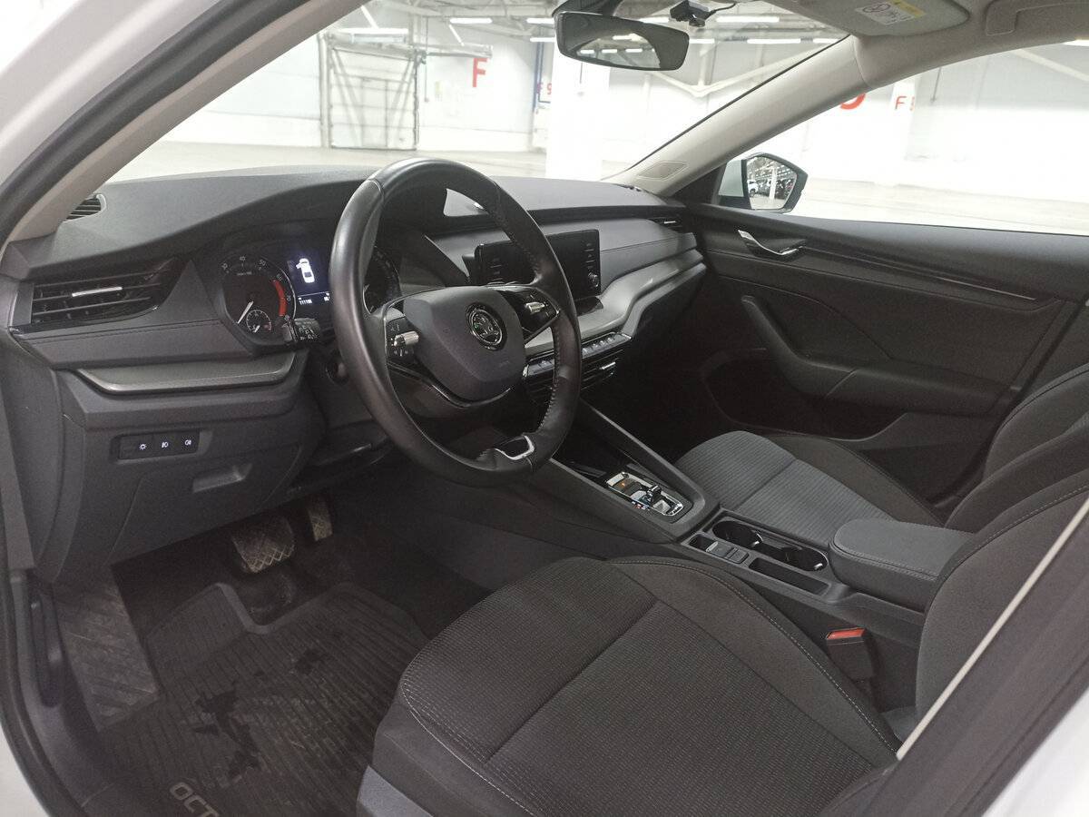 Купить Skoda Octavia, 2021, 111 178 км.. Фото: #15