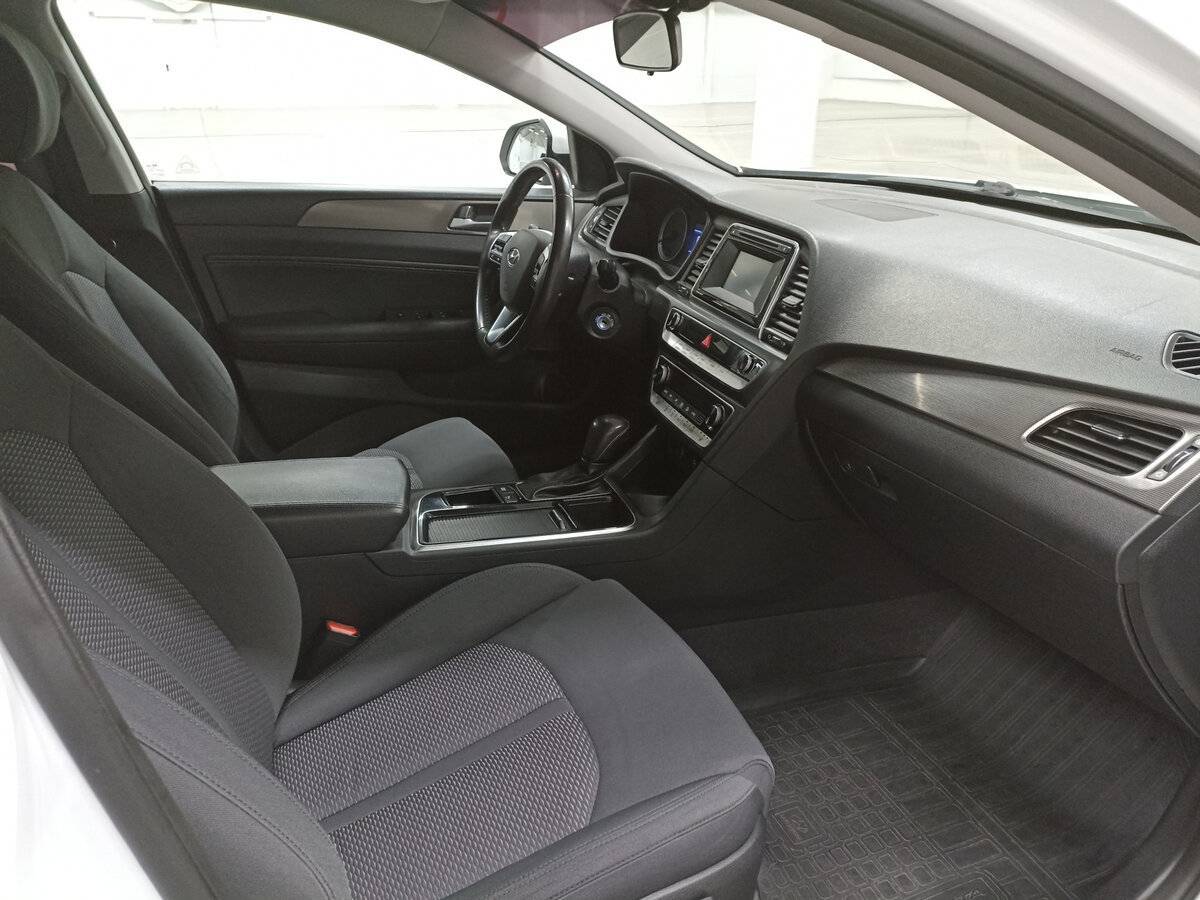 Купить Hyundai Sonata, 2017, 120 558 км.. Фото: #10