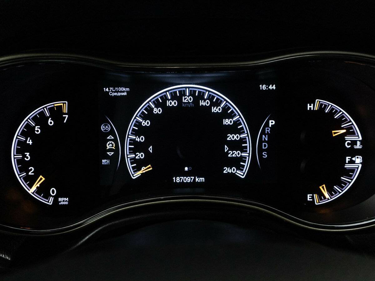 Купить Jeep Grand Cherokee, 2014, 187 095 км.. Фото: #11