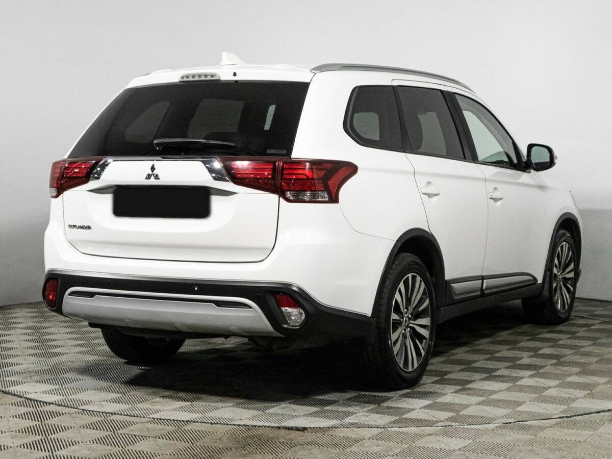 Купить Mitsubishi Outlander, 2020, 110 000 км.. Фото: #4