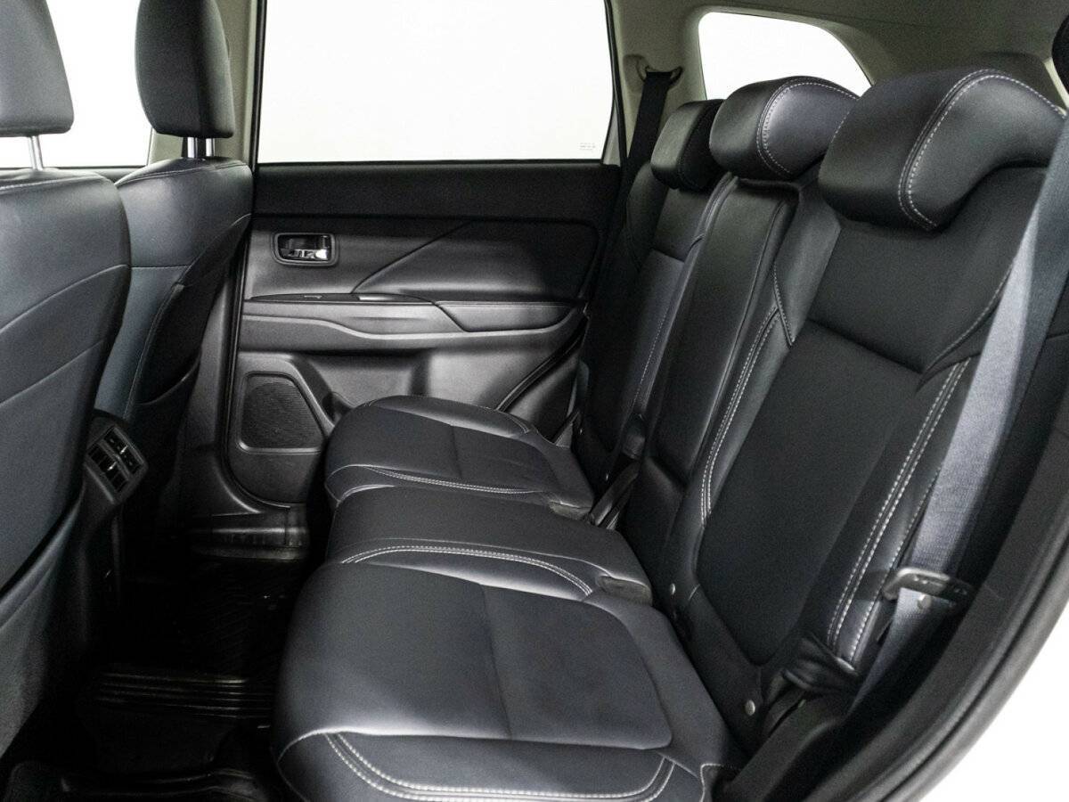 Купить Mitsubishi Outlander, 2020, 110 000 км.. Фото: #9