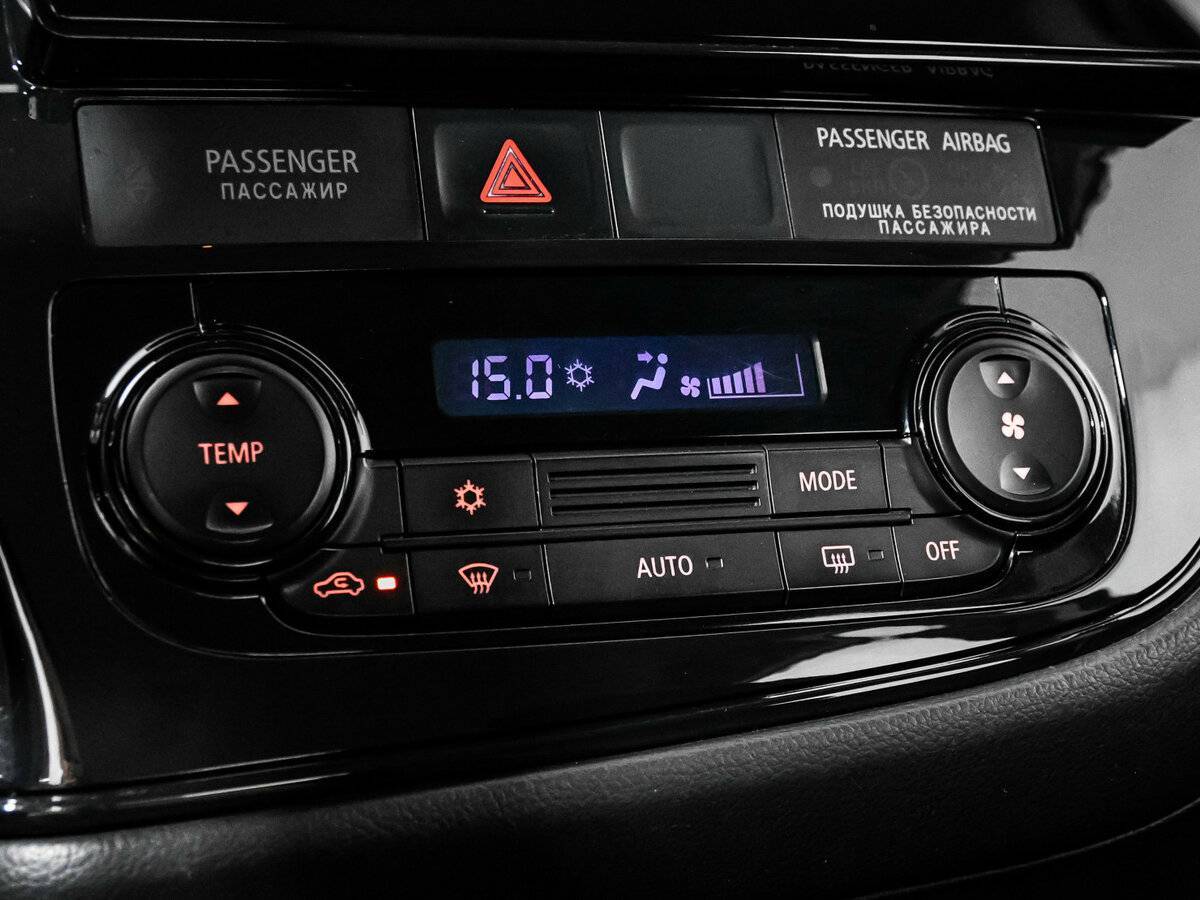 Купить Mitsubishi Outlander, 2015, 93 766 км.. Фото: #15