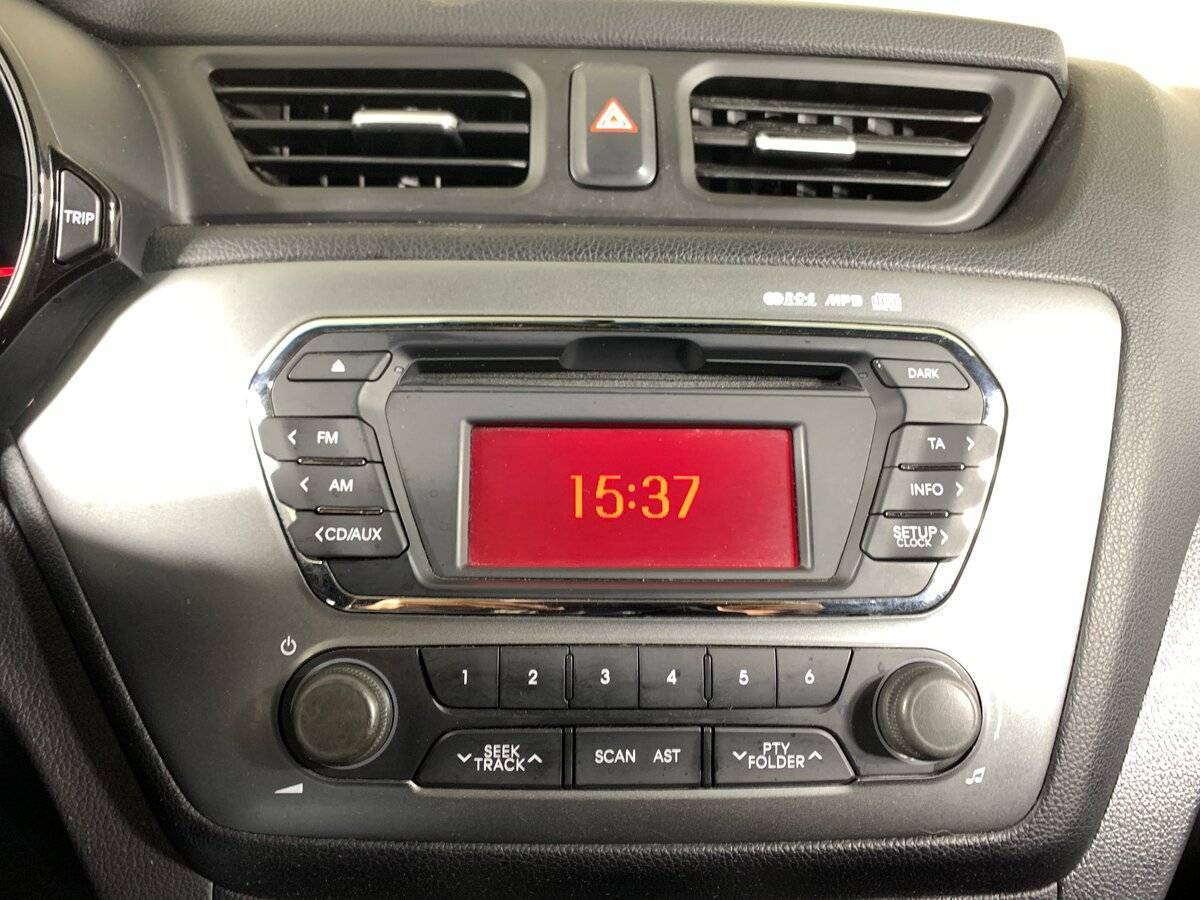 Купить Kia Rio, 2013, 171 346 км.. Фото: #13