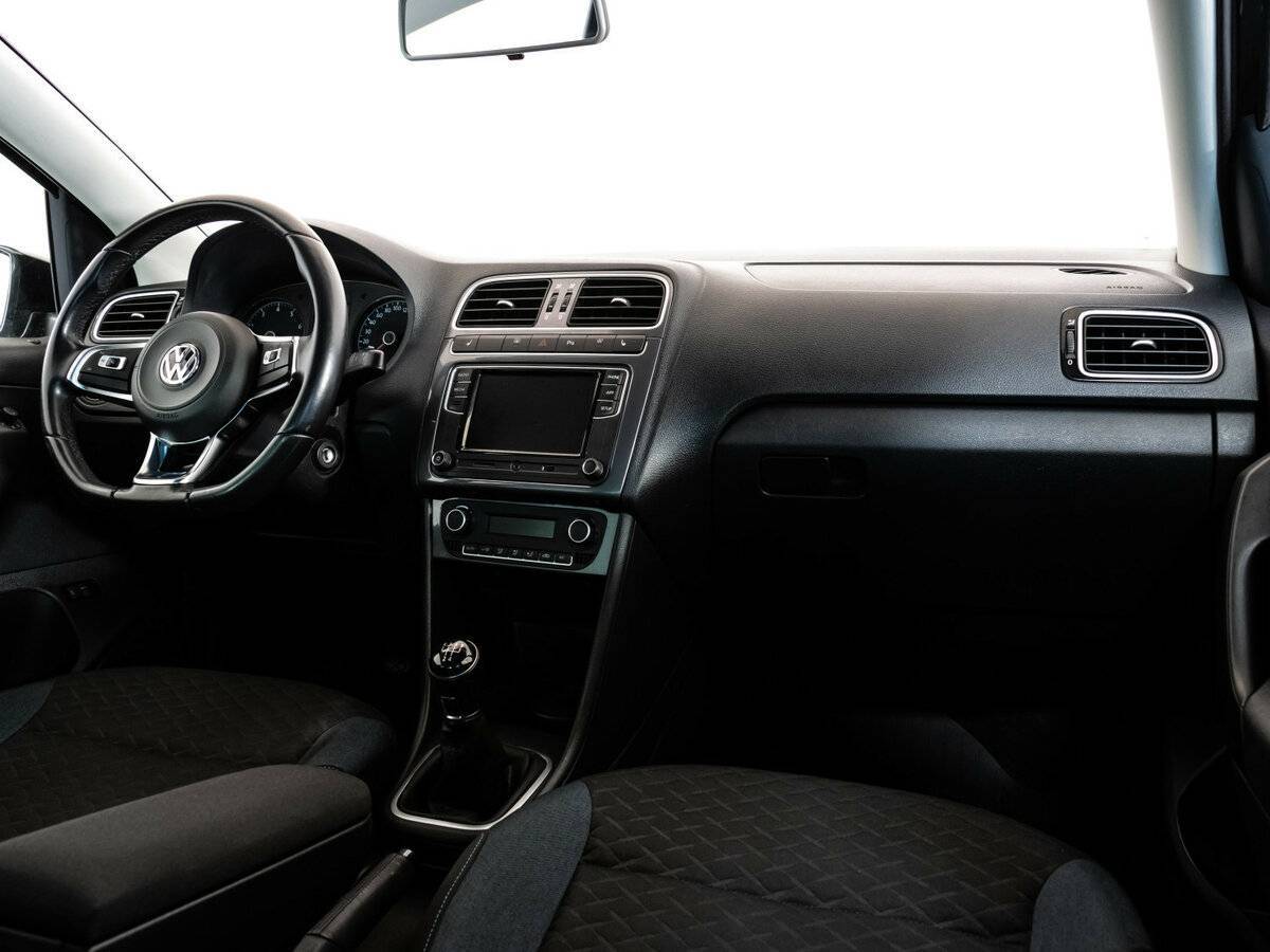 Купить Volkswagen Polo, 2019, 131 133 км.. Фото: #8