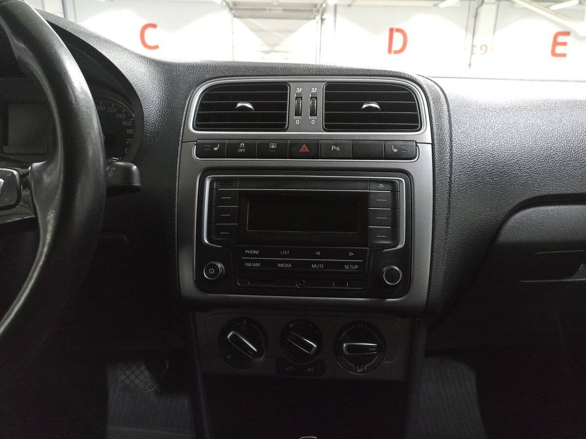 Купить Volkswagen Polo, 2018, 148 202 км.. Фото: #14