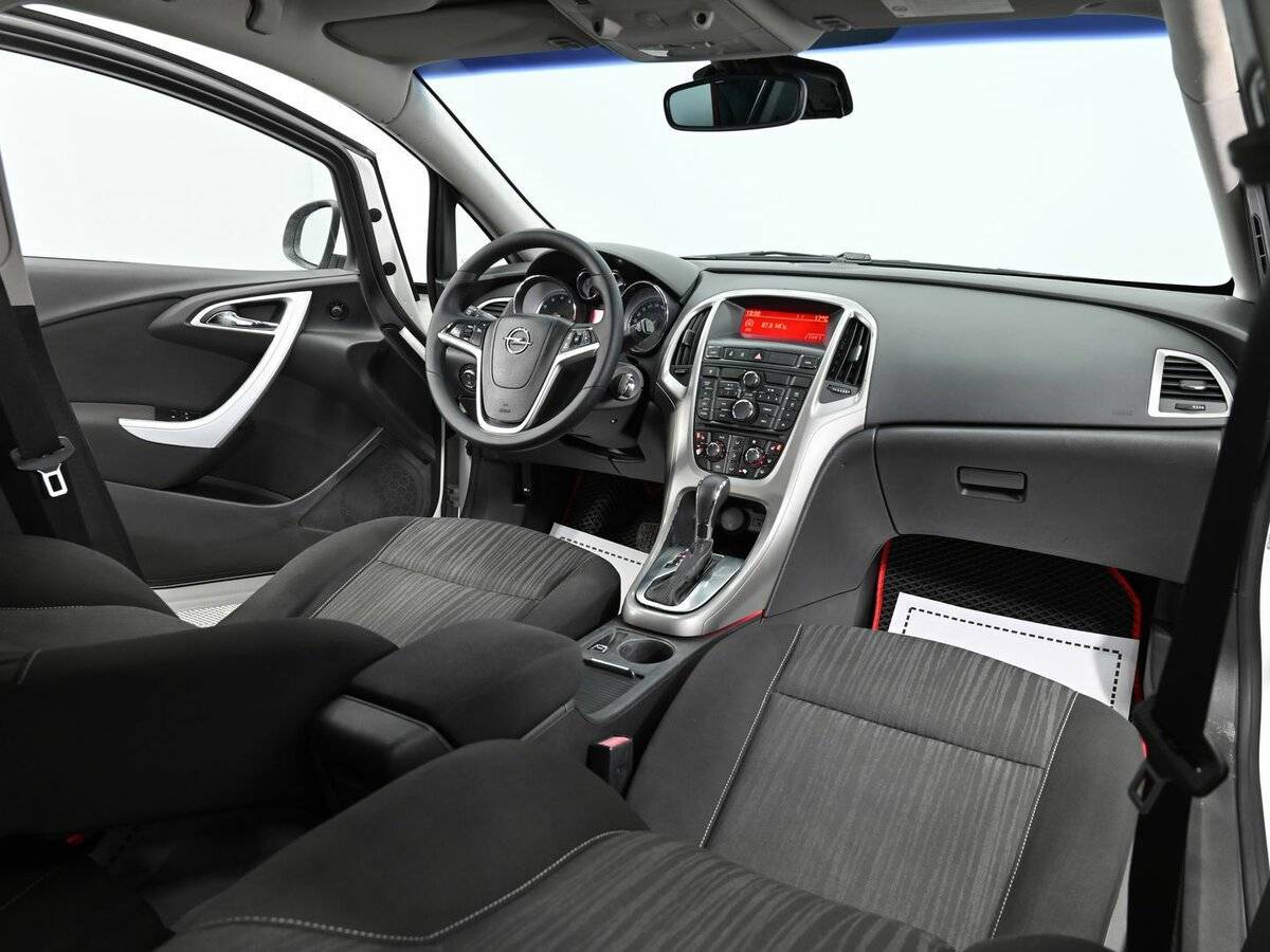 Купить Opel Astra, 2012, 162 000 км.. Фото: #11