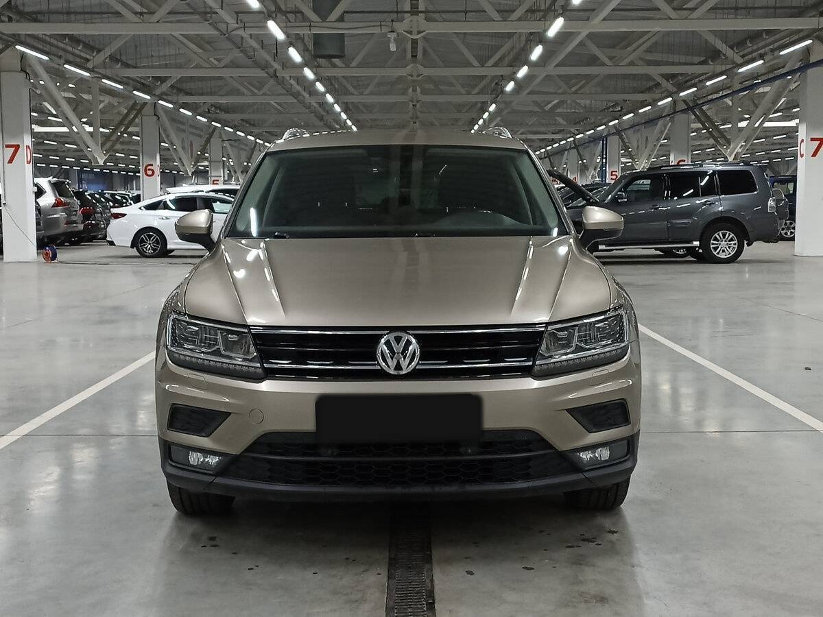Купить Volkswagen Tiguan, 2017, 203 201 км.. Фото: #1