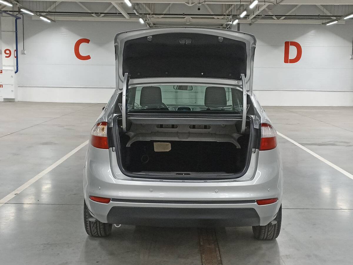 Купить Ford Fiesta, 2015, 102 589 км.. Фото: #8