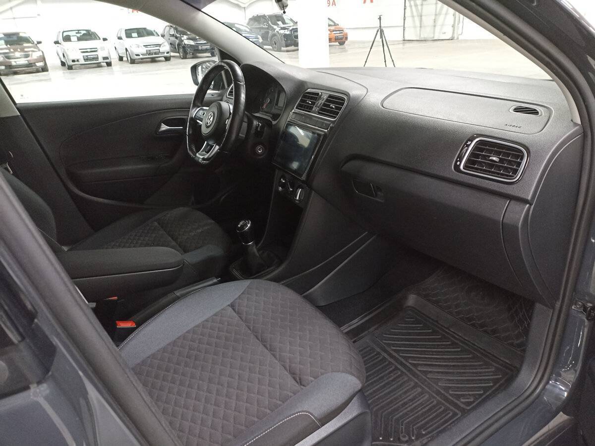 Купить Volkswagen Polo, 2018, 138 300 км.. Фото: #10