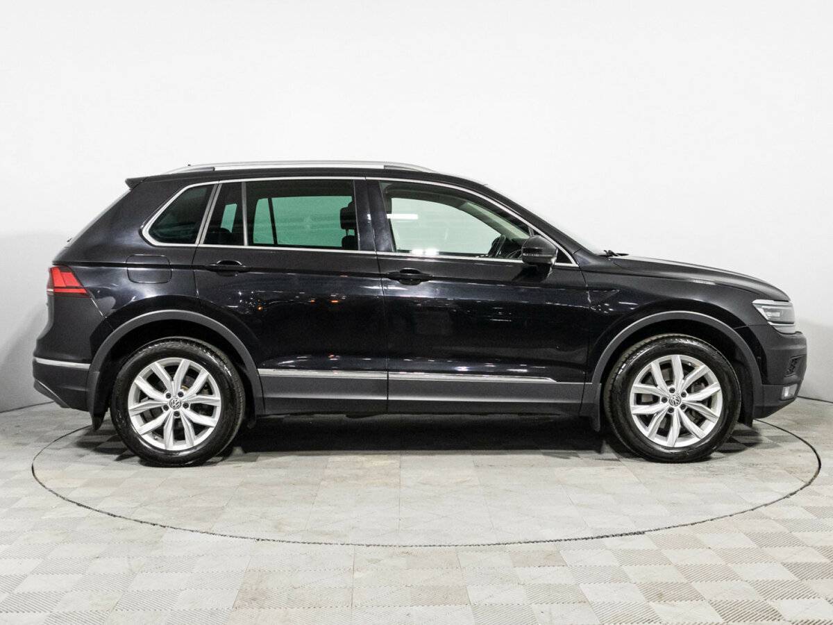 Купить Volkswagen Tiguan, 2018, 91 568 км.. Фото: #3
