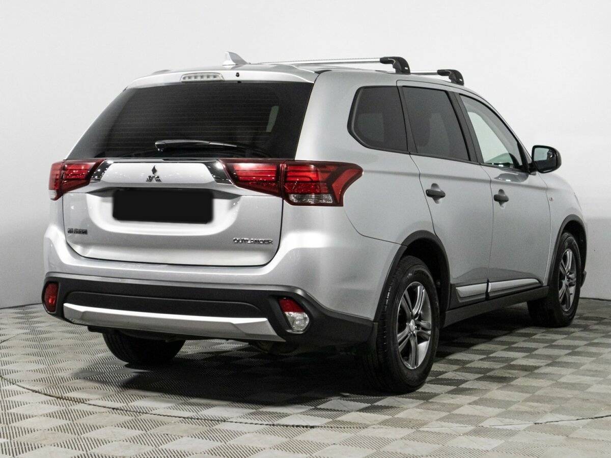 Купить Mitsubishi Outlander, 2017, 104 482 км.. Фото: #4