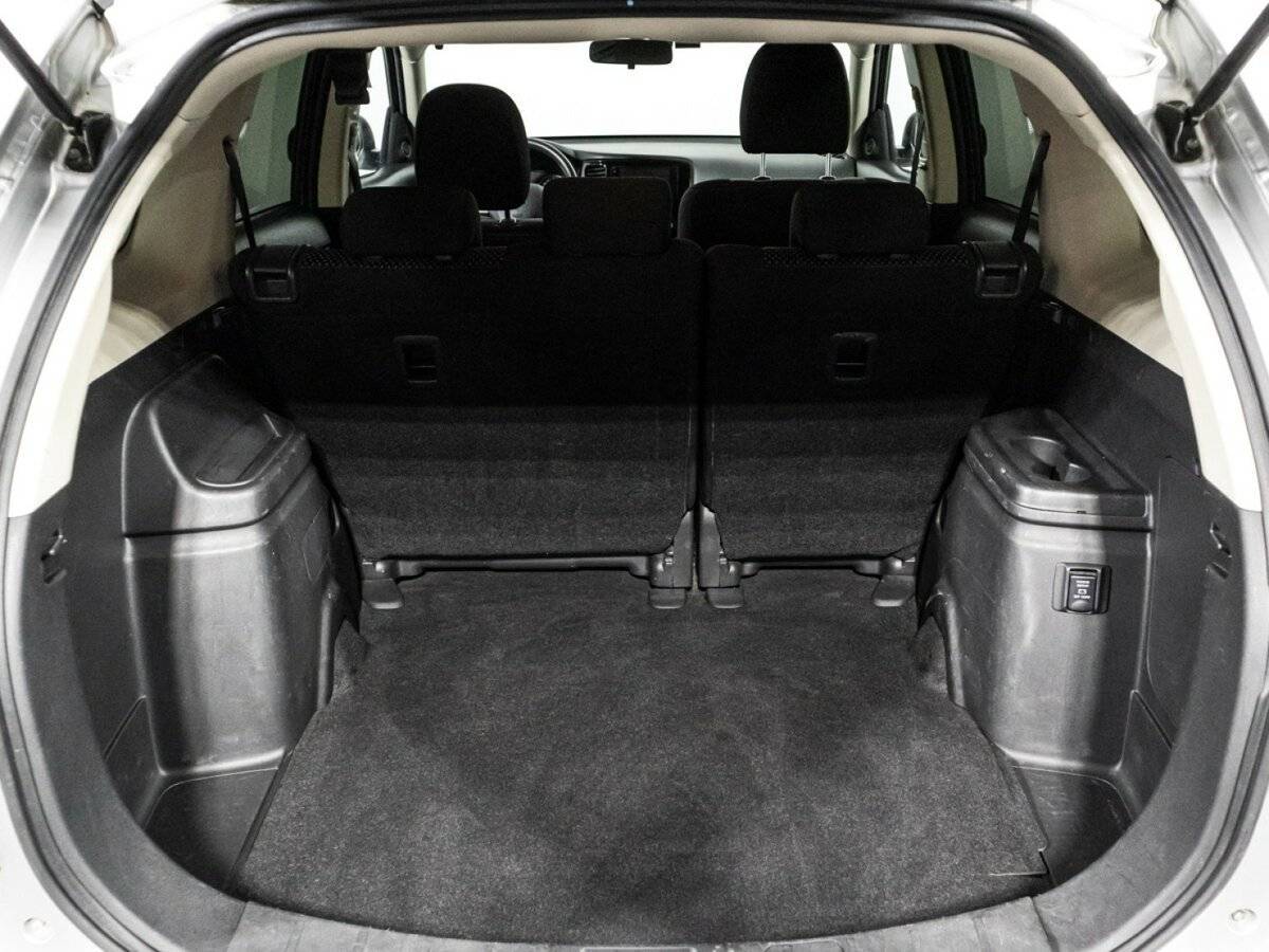 Купить Mitsubishi Outlander, 2017, 104 482 км.. Фото: #13