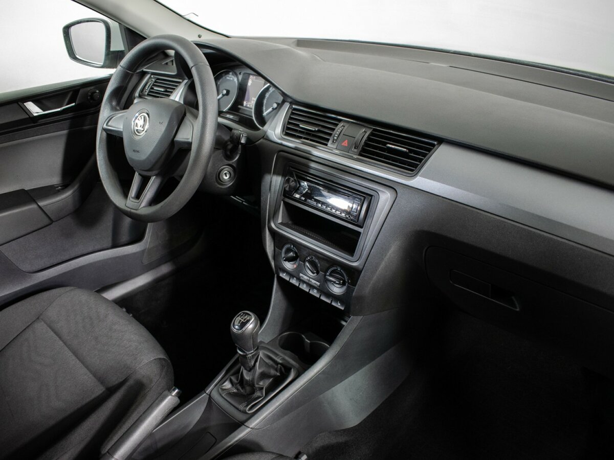Купить Skoda Rapid, 2017, 60 385 км.. Фото: #8