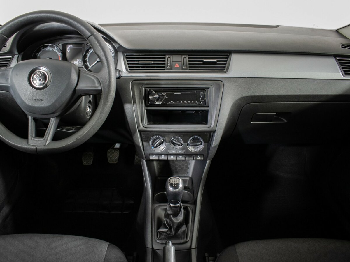 Купить Skoda Rapid, 2017, 60 385 км.. Фото: #10