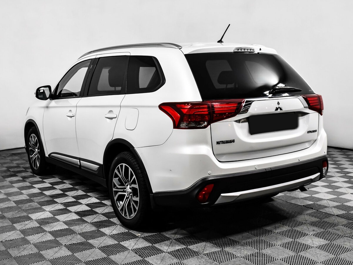 Купить Mitsubishi Outlander, 2016, 95 226 км.. Фото: #6