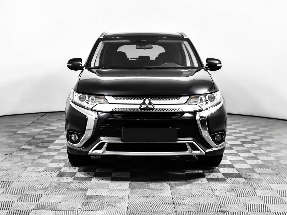 Купить Mitsubishi Outlander, 2018, 139 359 км.. Фото: #1