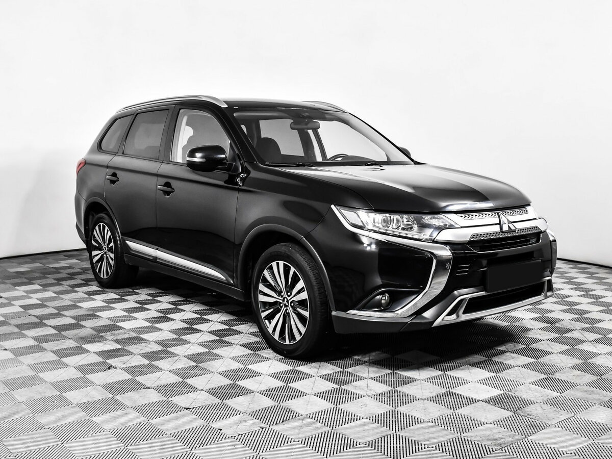 Купить Mitsubishi Outlander, 2018, 139 359 км.. Фото: #2
