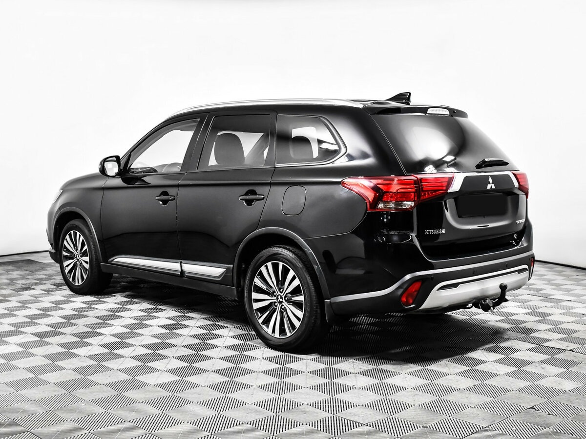 Купить Mitsubishi Outlander, 2018, 139 359 км.. Фото: #5
