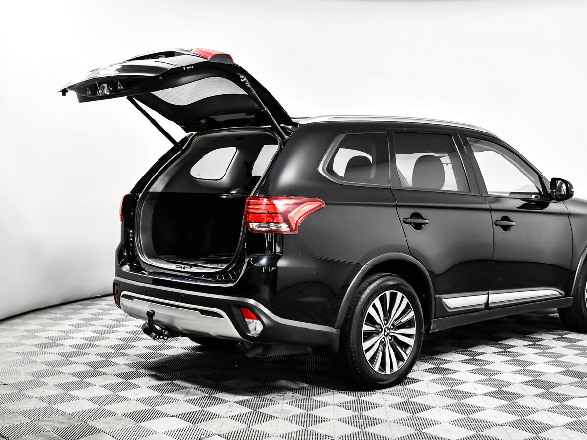 Купить Mitsubishi Outlander, 2018, 139 359 км.. Фото: #10